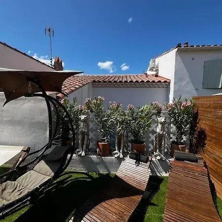 Holiday home L'evasion ,maison De Jacuzzi Couchages X6